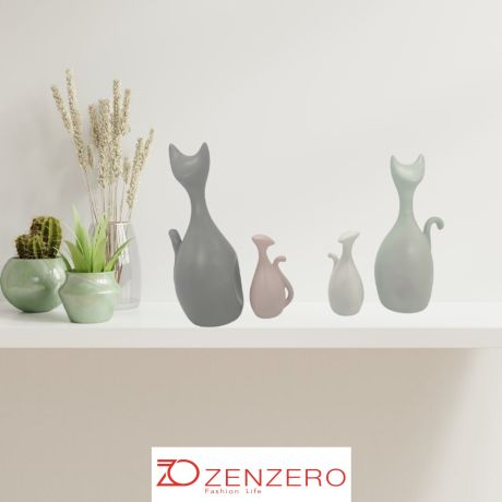 Famiglia di Gatti Portafortuna in Porcellana