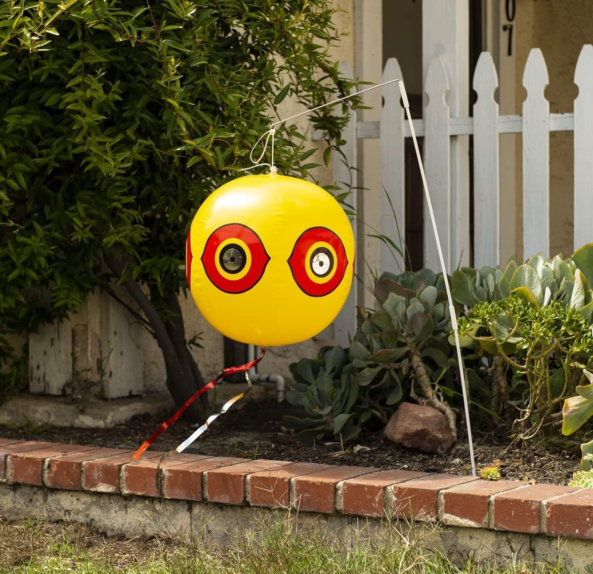 Repellente Uccelli a Sfera con Occhi Riflettenti – Pallone Anti Volatili da Appendere per Giardino, Orto, Terrazzo e Balcone – Protezione Naturale Contro Piccioni, Passeri e Parassiti – Set 3, 4 o 5 Pezzi